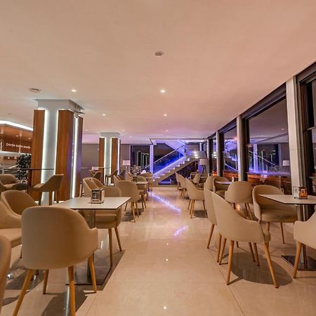 Hotel Omeya マルティル エクステリア 写真
